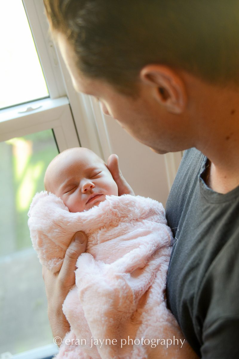 newborn lifestyle photography