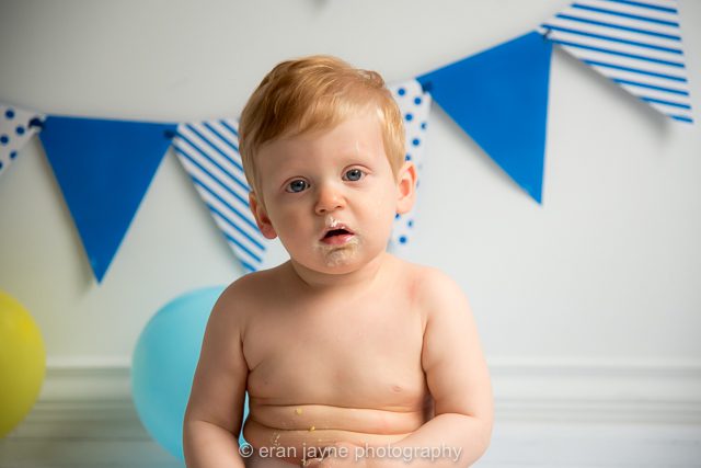 Tsawwassen cake smash photographer