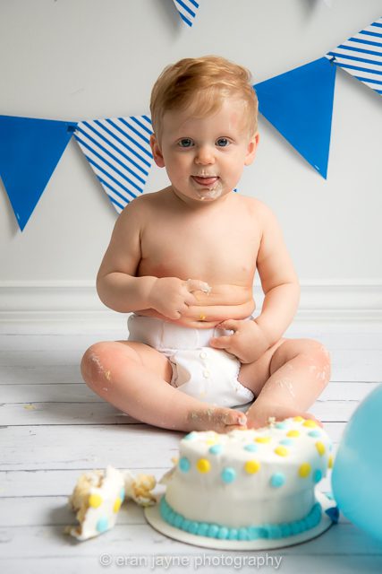 Tsawwassen cake smash photographer