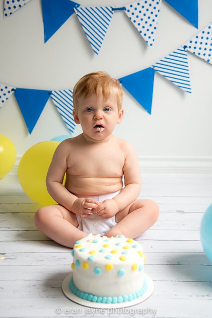 Tsawwassen cake smash photographer