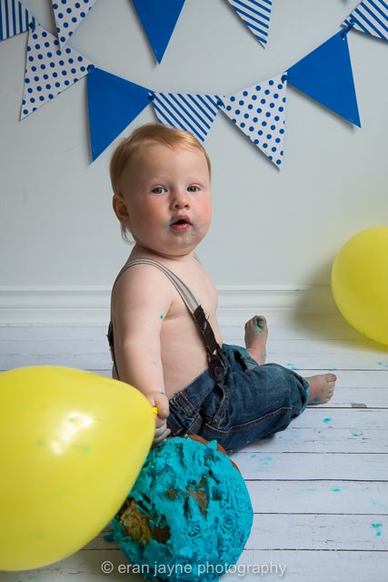 Tsawwassen cake smash photographer