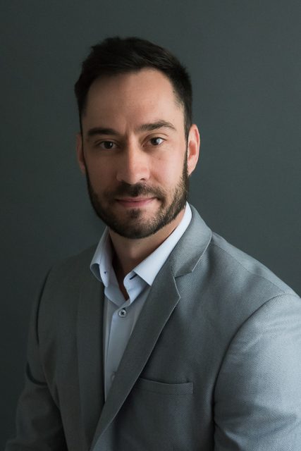 Tsawwassen headshot photographer