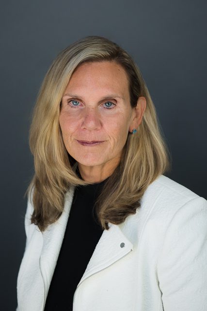 Tsawwassen headshot photographer