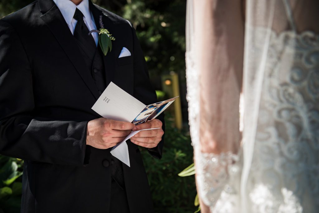 Vancouver micro-wedding photographer