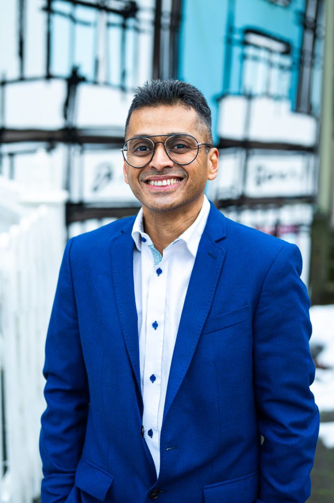 Tsawwassen headshot photographer