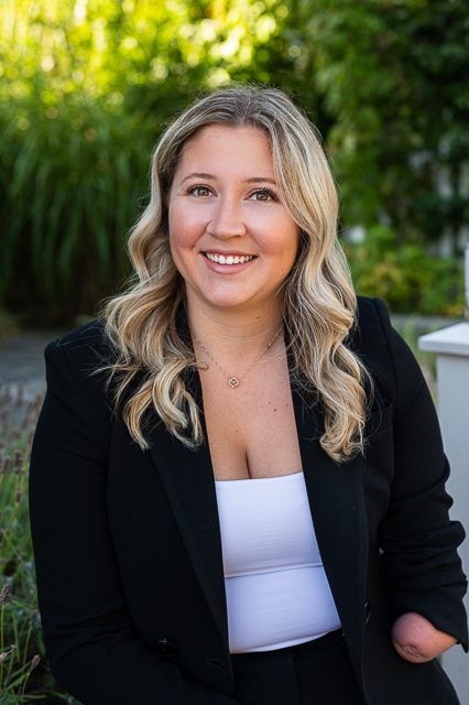 Tsawwassen headshot photographer