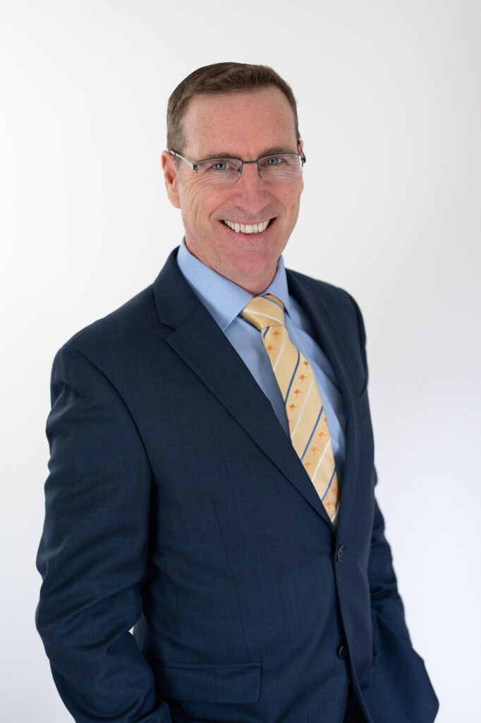 LinkedIn headshot photographer South Delta