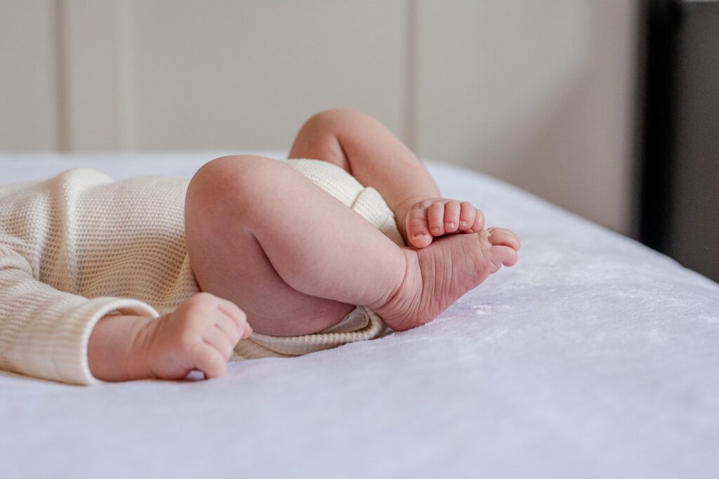 newborn lifestyle photography in South Delta