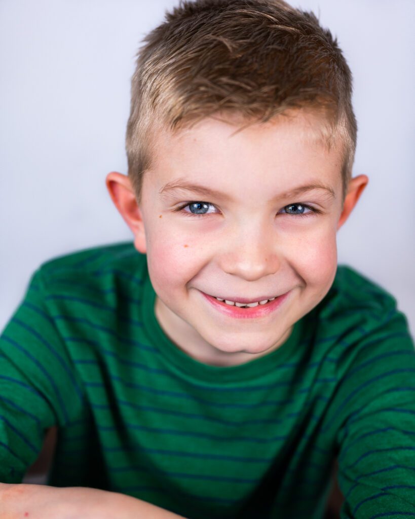 kids headshot photographer South Delta